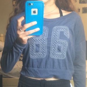 Cropped Long-sleeved Tee